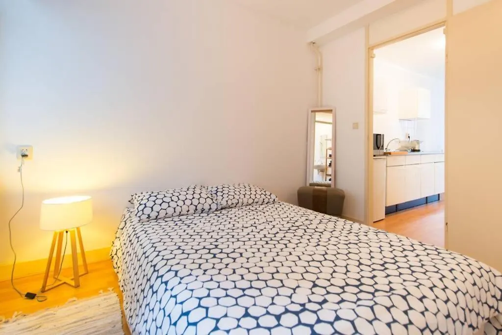 Charming Apartment In City Center Άμστερνταμ